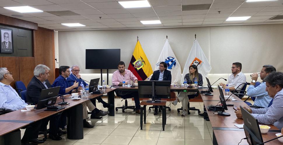 Alianza Innovadora entre La Cámara de la Construcción de Guayaquil y Vivienda EP junto al CEE para Impulsar un Guayaquil Sostenible